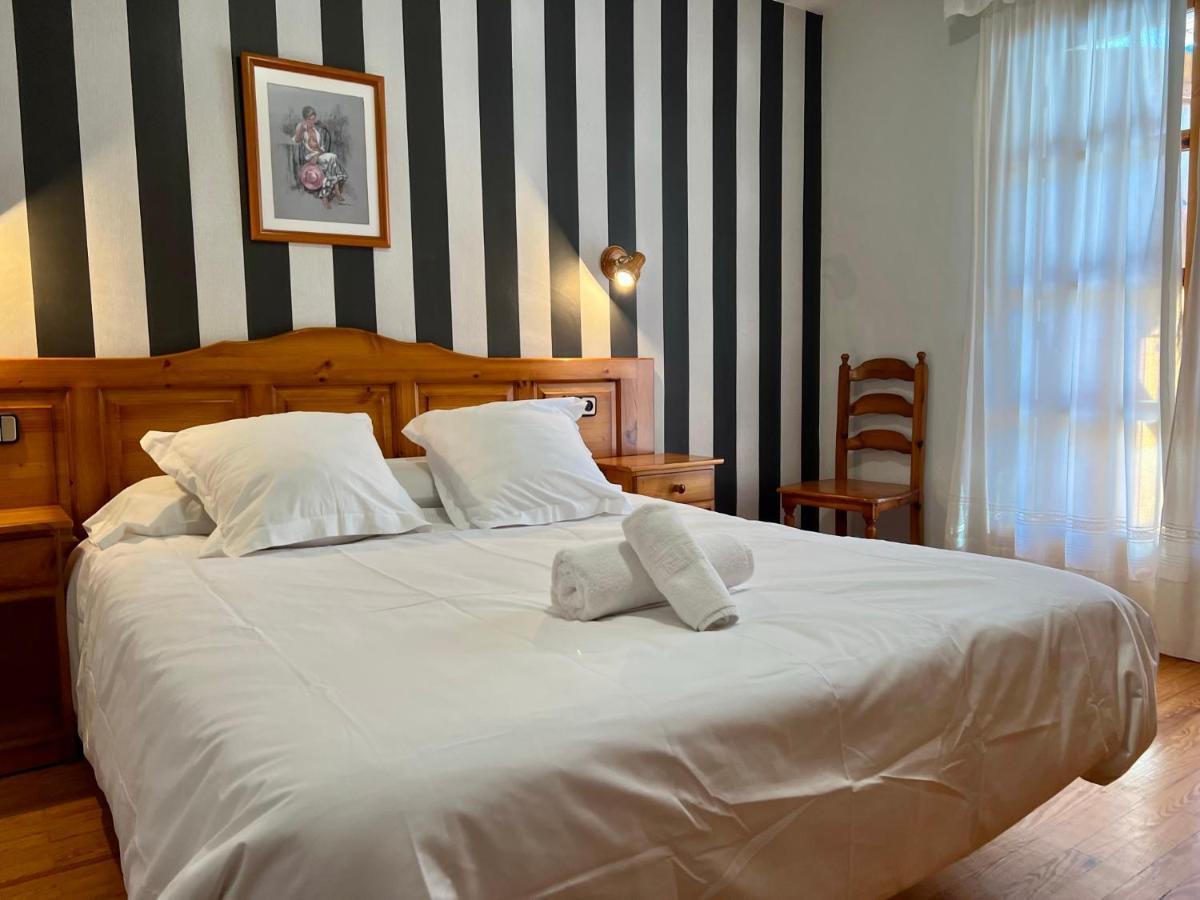 Hotel Eriste Dış mekan fotoğraf
